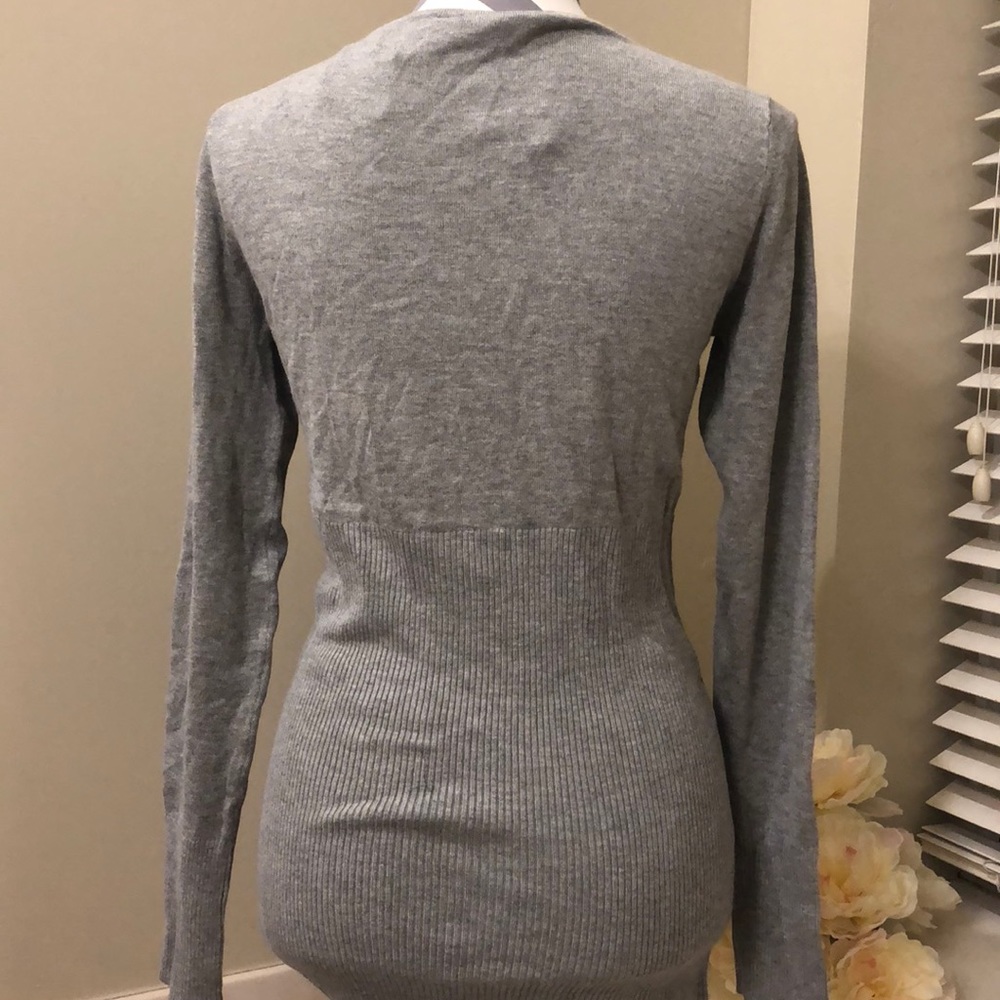 New with tags grey cozy Maurices sweater - Picture 2 of 5